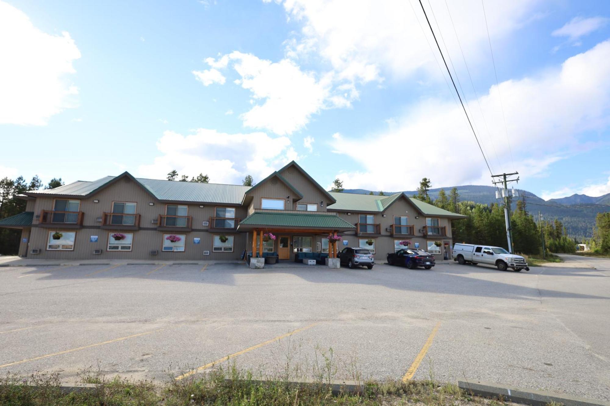 Glacier Mountain Lodge Blue River Exterior foto